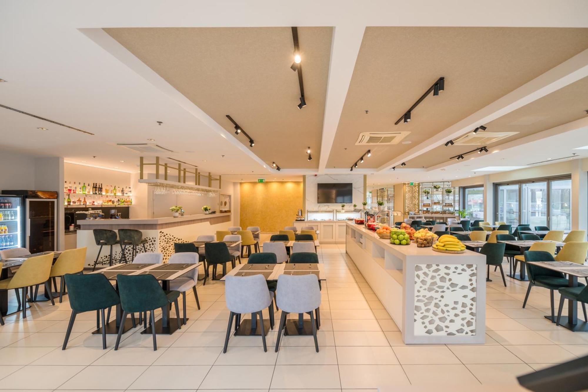 Expo Tower By Mellow Mood 4* Budapesta