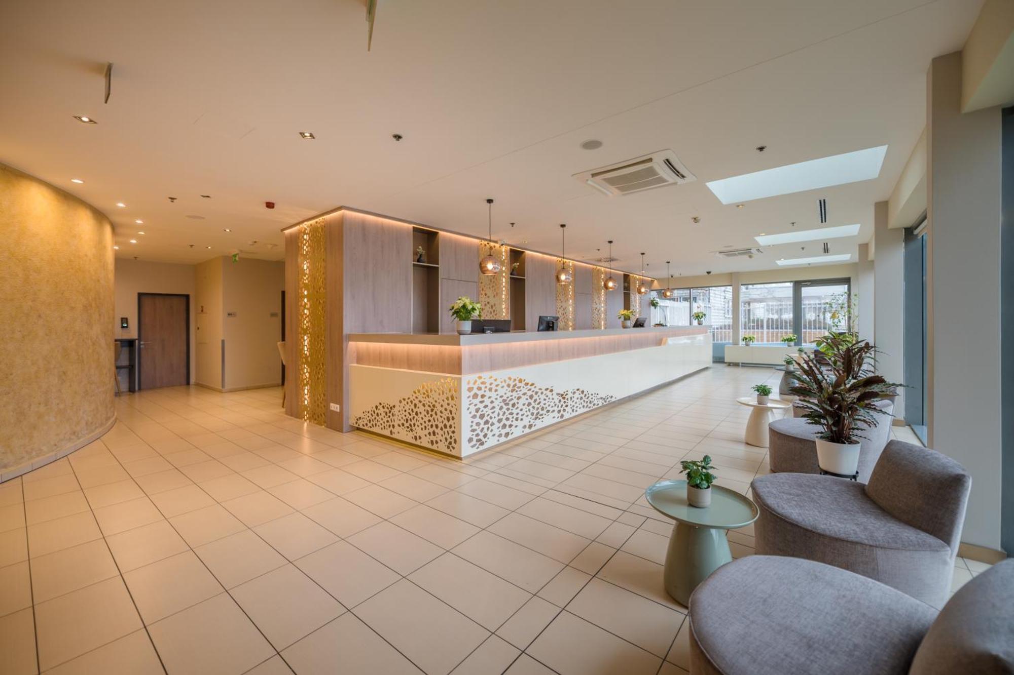 Expo Tower By Mellow Mood Hotel